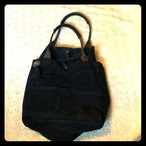 Chloe + Isabel Bags - Chloe and Isabel leather bag. Chloe + Isabel Bags - Chloe and Isabel leather bag.